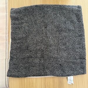 Pottery barn pillow cover Faye textured linen